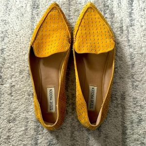Steve Madden studded flat